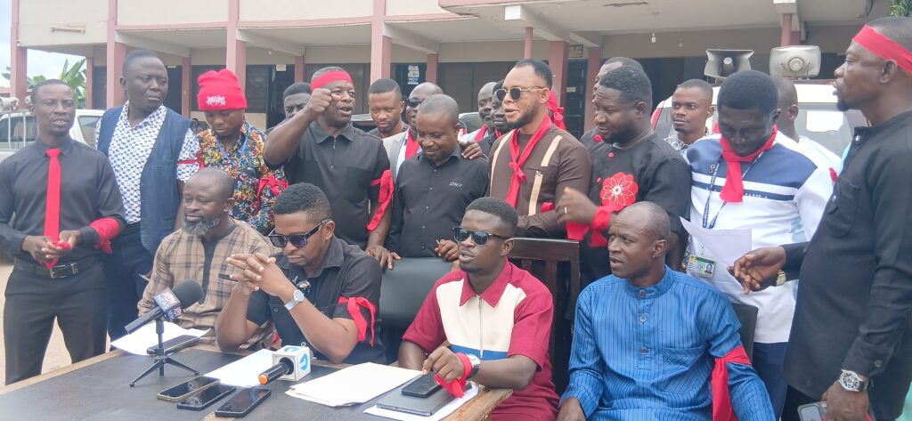 A/R: Ejisu MCE Allegedly Locks Out Assembly Members to Block ‘Vote of No Confidence’