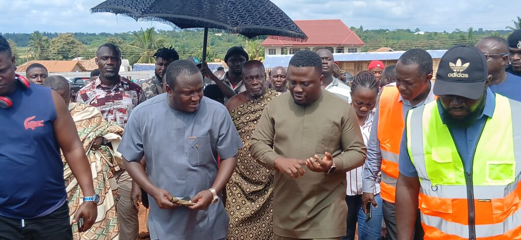 A/R Minister refutes demolition claims; says Mankranso classroom block will host lower primary in 24-hour market project