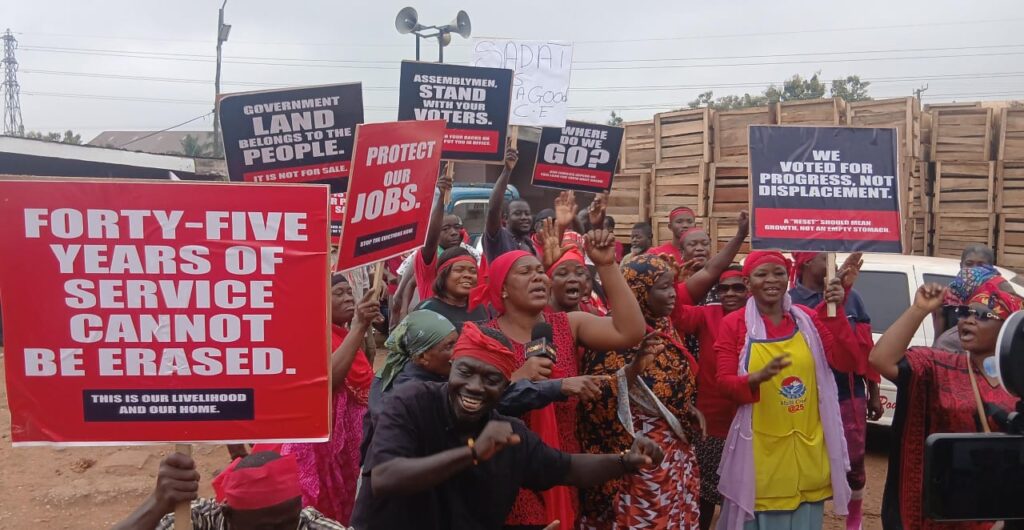 A/R: Anloga Junction traders protest eviction, demand Otumfuo and government intervention